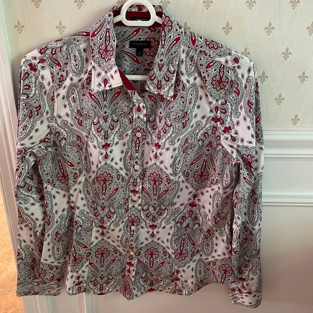 Red & White Printed Button Down Dress Shirt